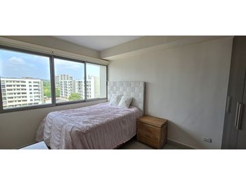 Apartamento en Venta de  2 Recamaras en PH Midrise, Woodlands