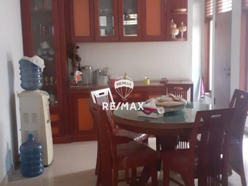 DIJUAL RUMAH CANTIK DIKAWASAN KEBAYORAN BARU JAKARTA SELATAN