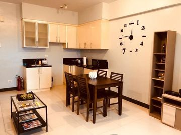 Mckinley Hill Morgan Suites Deluxe Studio with Parking
