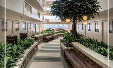 3br corner unit near ADMU, Miriam and UP schools