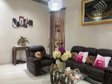 Rumah Joglo Jakarta Barat dekat Pintu Tol Joglo FullFurnish