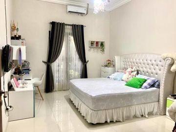 Rumah Joglo Jakarta Barat dekat Pintu Tol Joglo FullFurnish