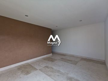 CASA EN VENTA EN  BOSQUES DE LOS LAGOS ZONA PUERTA LAS LOMAS Y JUAN PALOMAR