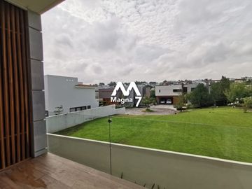 CASA EN VENTA EN  BOSQUES DE LOS LAGOS ZONA PUERTA LAS LOMAS Y JUAN PALOMAR