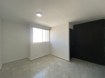 apartamento en arriendo en altos del limón. Cod A86690