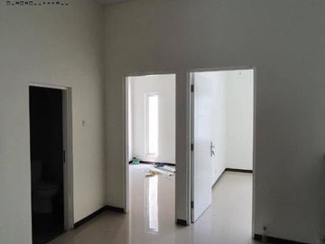 Rumah baru gress Mulyosari BPD Hadap selatan, Strategis