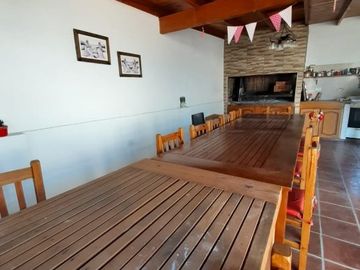 Chalet en venta en Wilde