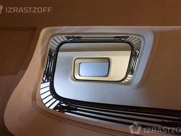 Espectacular loft en edificio a estrenar sobre Plaza Vicente López. Financiación directa