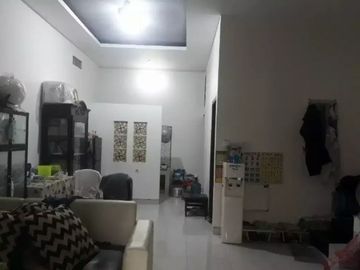 Dijual rumah di Pogot , Surabaya