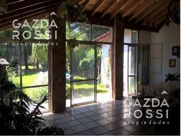 CHALET - ADROGUE - VENTA