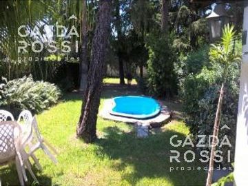 CHALET - ADROGUE - VENTA