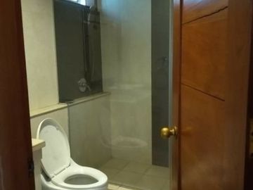 Rumah Sewa Fully Furnish Dilengkapi Private Pool Di Pondok Indah