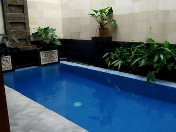 Rumah Sewa Fully Furnish Dilengkapi Private Pool Di Pondok Indah