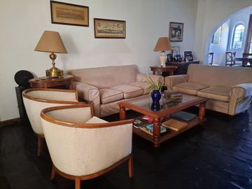 Hermoso Chalet en 2 plantas con Parque