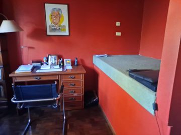 Hermoso Chalet en 2 plantas con Parque