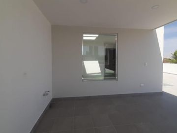 VENTA DE CASA NUEVA EN EXCLUSIVO FRACC.KINARA A UNOS PASOS DE CHEDRAHUI SELECTO