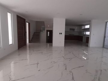VENTA DE CASA NUEVA EN EXCLUSIVO FRACC.KINARA A UNOS PASOS DE CHEDRAHUI SELECTO