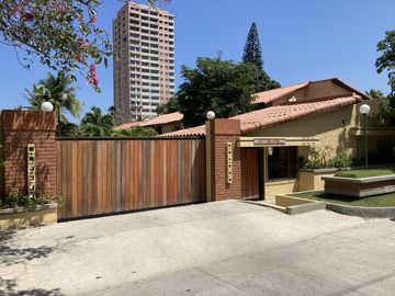 casa condominio en arriendo/venta en villa campestre. Cod V103784