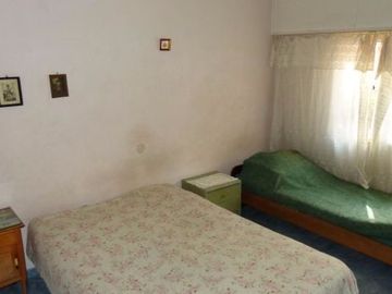 Casa PH en venta en Lanus Oeste