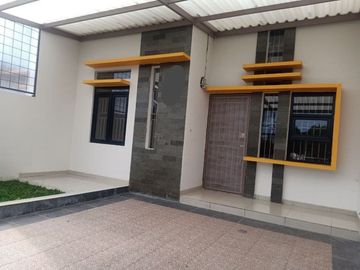 Hunian mewah ala villa ready stock semi vila di ciwastra batu raden dkt TOL