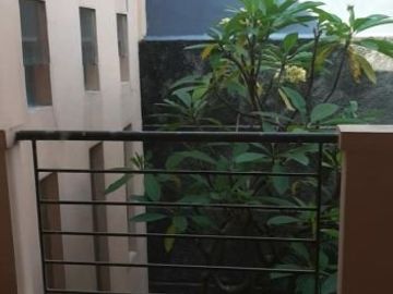 Rumah Graha Sentosa Regency,Jl Raya Kedung Baruk asri, tertata apik, siap huni