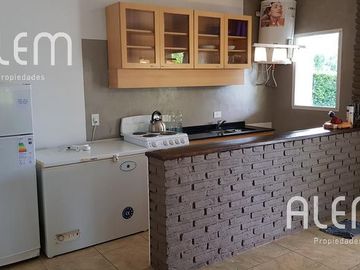 Casa de dos dormitorios en venta en El Bosquecillo