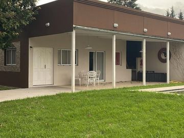 Casa de dos dormitorios en venta en El Bosquecillo | APTO CRÉDITO