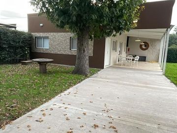 Casa de dos dormitorios en venta en El Bosquecillo | APTO CRÉDITO