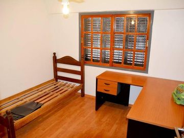 Duplex con pileta climatizada · 128m² · 4 Ambientes · 1 Cochera