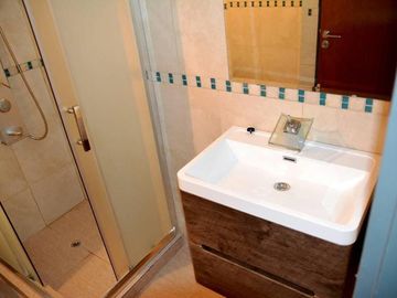 Duplex con pileta climatizada · 128m² · 4 Ambientes · 1 Cochera