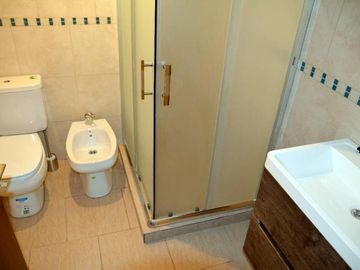 Duplex con pileta climatizada · 128m² · 4 Ambientes · 1 Cochera
