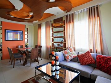 TOWNHOUSE FOR CONSTRUCTION MARQUESA CORNER GH NEAR SM TRECE