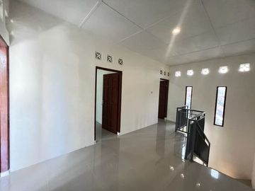 Dijual Rumah 2 Lantai Harga Miring
