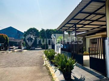 Dijual Cepat Bu Rumah 2,5 Lantai Siap Huni di Kencana Loka