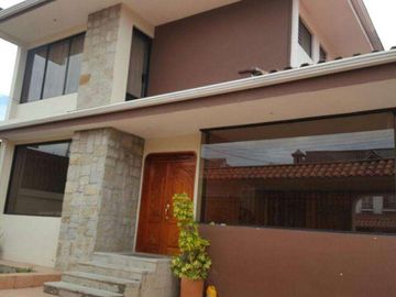 Venta Casa, Paseo de los Cañaris, Norte de Cuenca