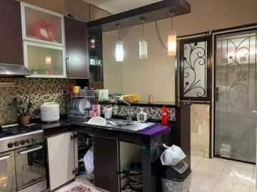 DIJUAL RUMAH BAGUS FURNISHED DI CHALCEDONY PHG GADING SERPONG