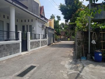 Rumah Siap Huni 7 Menit Ke Hartono Mall Yogyakarta