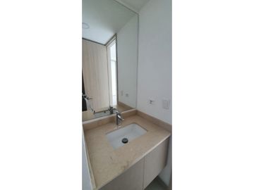VENTA AMPLIO APARTAESTUDIO SECTOR ALTO PRADO