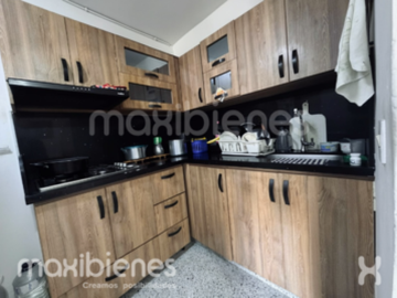 comercial (casa para comercio) en venta en belén san bernardo. Cod V70172