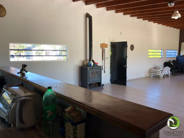 VENTA - CASA QUINTA - LA PLATA.