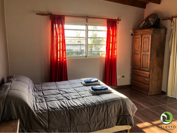 VENTA - CASA QUINTA - LA PLATA.
