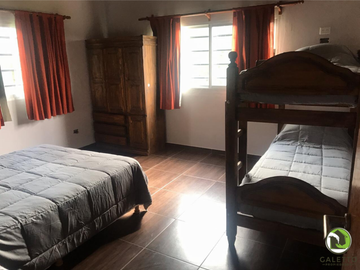 VENTA - CASA QUINTA - LA PLATA.