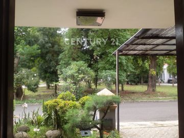 Rumah Bagus Murah Cluster Cikini  Bebas Banjir Metland Cakung