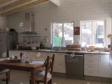 VENTA CASA ESTILO FINCA EN RANCHO CORTÉS - V146