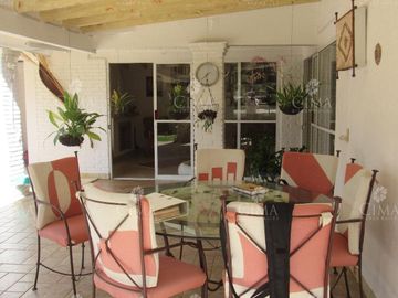 VENTA CASA ESTILO FINCA EN RANCHO CORTÉS - V146
