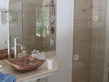 VENTA CASA ESTILO FINCA EN RANCHO CORTÉS - V146