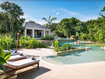 Departamento, planta baja, alberca privada de lujo en  Playa del Carmen