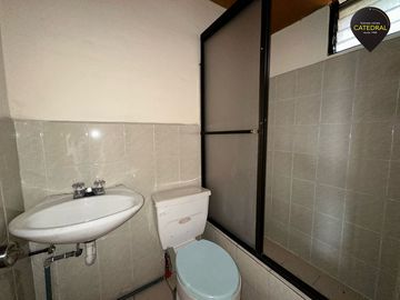 Casa de venta en Av. Hurtado de Mendoza  – código:20656