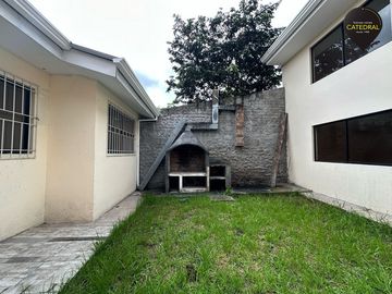 Casa de venta en Av. Hurtado de Mendoza  – código:20656
