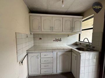 Casa de venta en Av. Hurtado de Mendoza  – código:20656